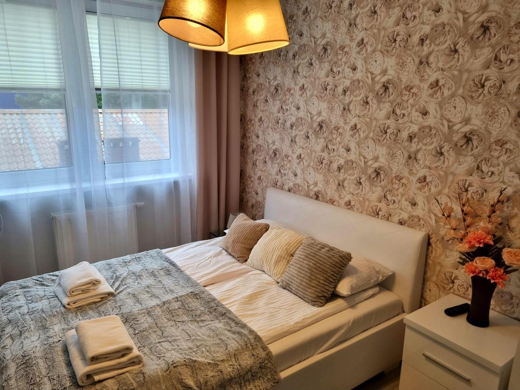 Apartament Rozany Centrum Mielna - 365Pam ミエルノ エクステリア 写真